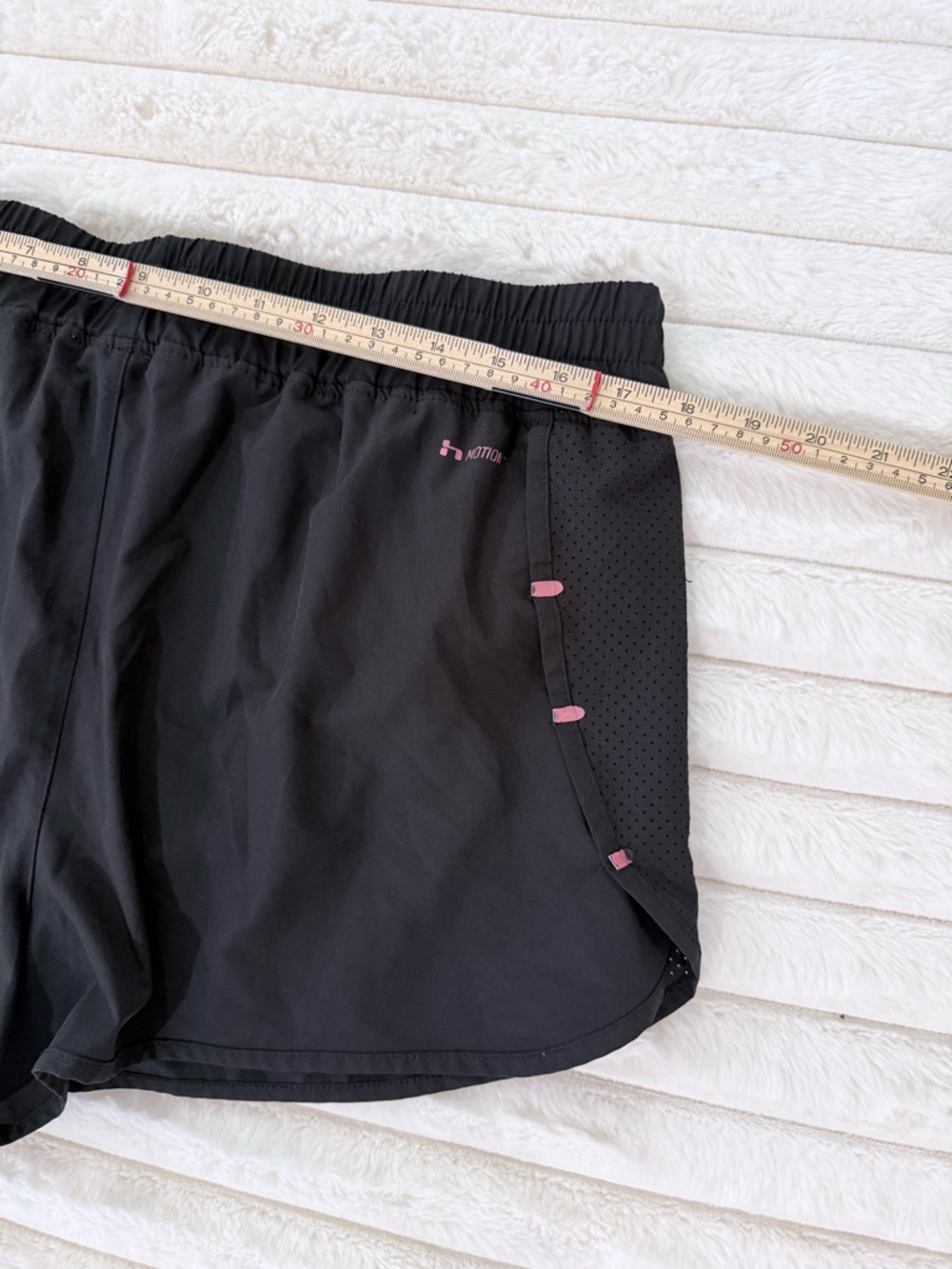 Hind Black Athletic Running Shorts with Pink Logo - Picture 4 of 4